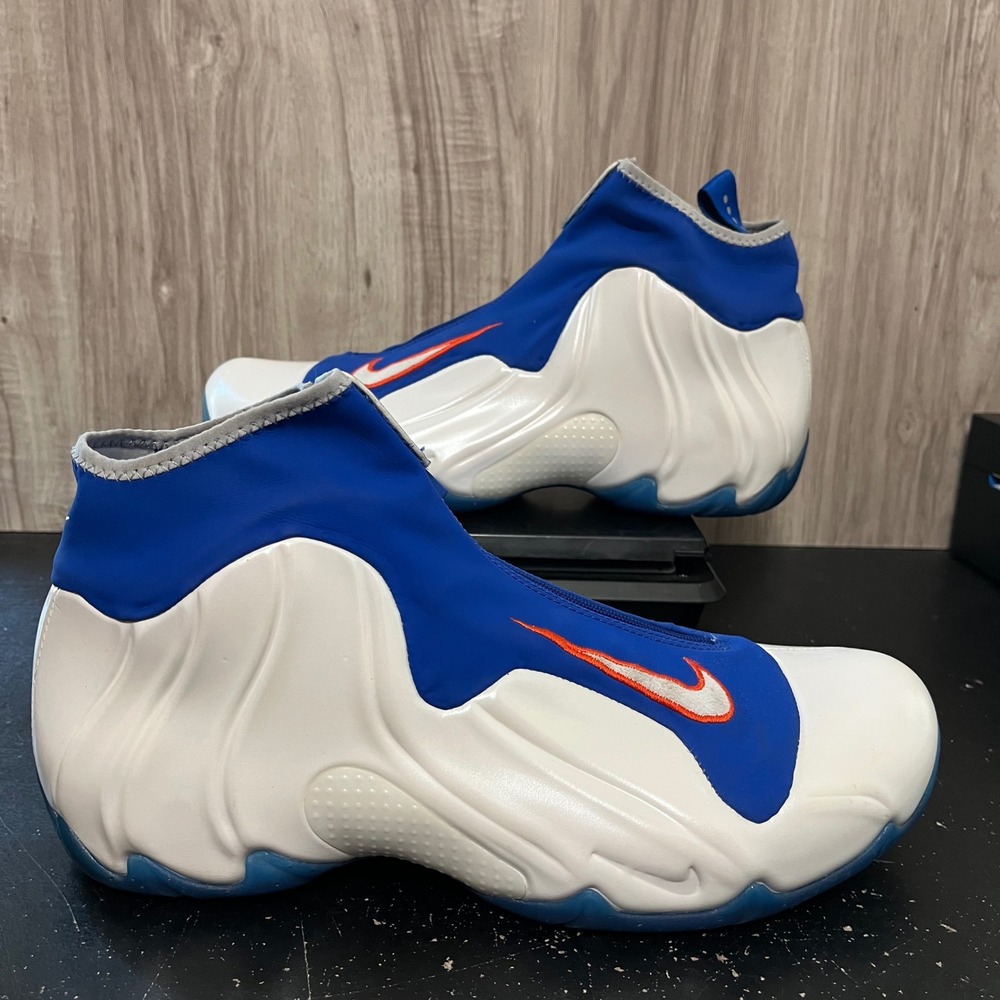 Nike Air Flightposite 2014 Knicks Size 10.5 642307-100 No Box